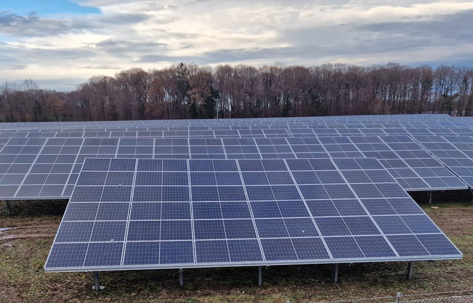Photovoltaik-Freiflächenanlage Mittelstrimmig