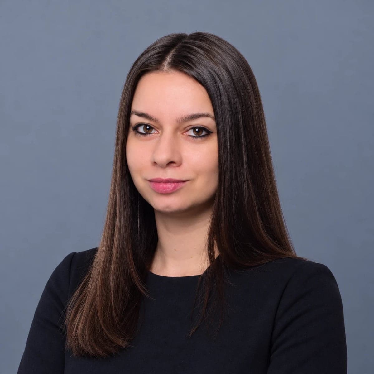 Porträt Atena-Ioana Gârjoabă